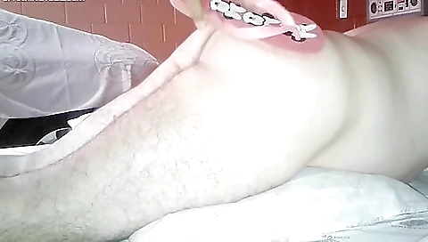 Spanking With Pink Havaianas